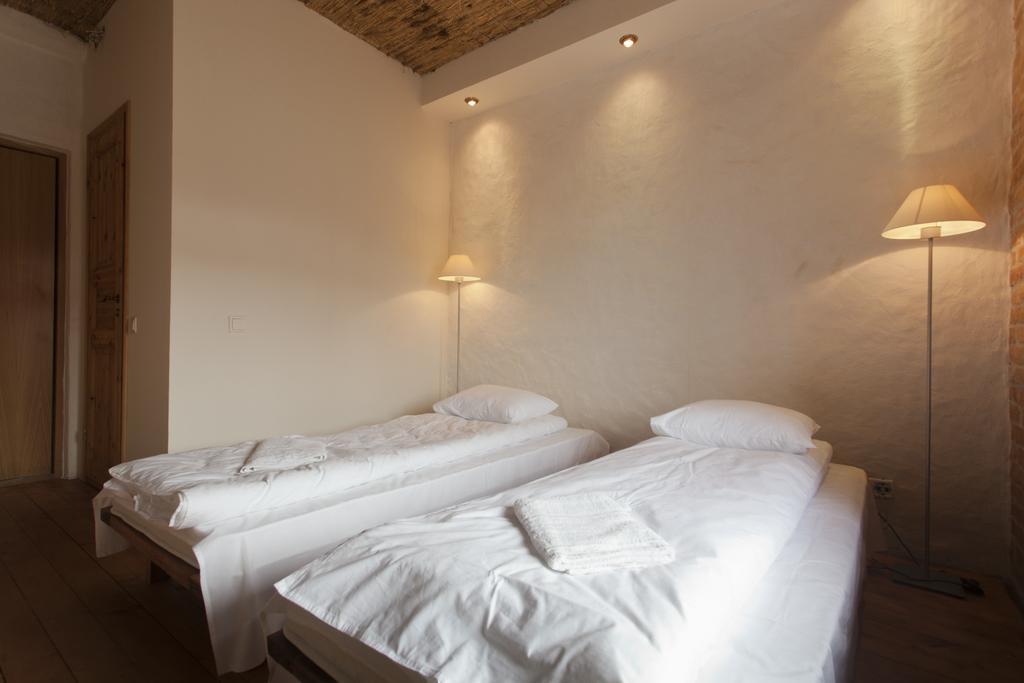 Beguta Guest House Haapsalu Buitenkant foto